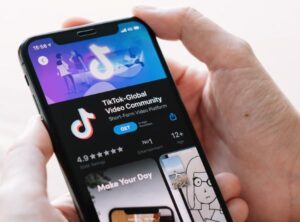 TikTok观看,TikTok下载,TikTok账号,TikTok免拔卡,TikTok安装,苹果手机TikTok观看,